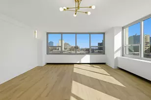 1700 E 56th St, Chicago, IL 60637 - Photo 11