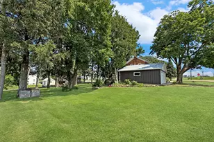 104 S Johnson St, Orangeville, IL 61060 - Photo 41
