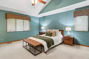 1361 Sussex Rd, Naperville, IL 60540 - Photo 13