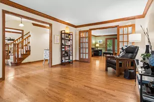 1361 Sussex Rd, Naperville, IL 60540 - Photo 5
