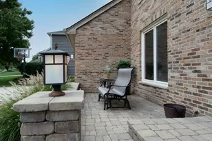 1361 Sussex Rd, Naperville, IL 60540 - Photo 21