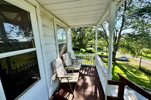 618 E St Paul St, Spring Valley, IL 61362 - Photo 5