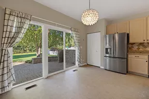 412 Reserve Dr, Crystal Lake, IL 60012 - Photo 21
