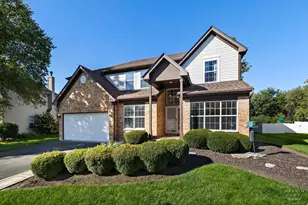 412 Reserve Dr, Crystal Lake, IL 60012 - Photo 3