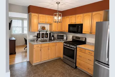 2176 N Westmoreland Drive, Palatine, IL 60074 - Photo 3