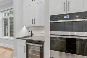 2012 Maple Ave, Evanston, IL 60201 - Photo 11