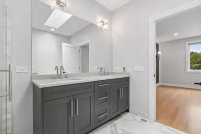 2012 Maple Avenue, Evanston, IL 60201 - Photo 27