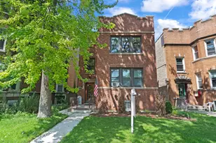 6704 N Rockwell St, Chicago, IL 60645 - Photo 1
