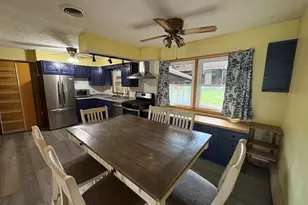 304 Mix St, Oregon, IL 61061 - Photo 7