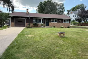 304 Mix St, Oregon, IL 61061 - Photo 1