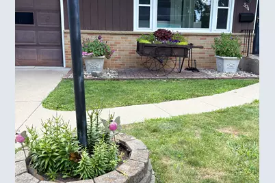 304 Mix Street, Oregon, IL 61061 - Photo 3
