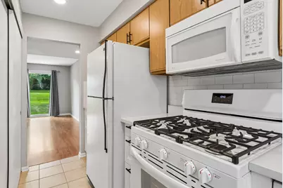 14-16 S Huffman Street, Naperville, IL 60540 - Photo 5