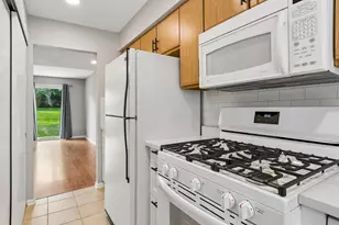 14-16 S Huffman St, Naperville, IL 60540 - Photo 5
