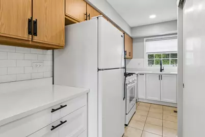 14-16 S Huffman Street, Naperville, IL 60540 - Photo 3