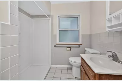 248 N Princeton Avenue, Villa Park, IL 60181 - Photo 11