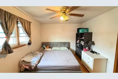 3524 S Lituanica Avenue, Chicago, IL 60609 - Photo 15