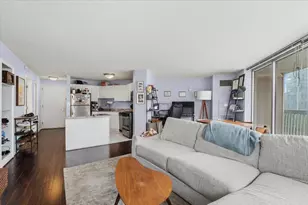 545 N Dearborn St, Chicago, IL 60610 - Photo 5