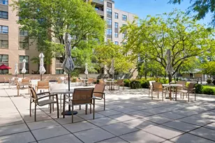 4545 W Touhy Ave, Lincolnwood, IL 60712 - Photo 3
