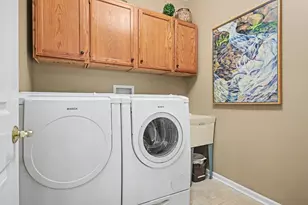 4 Lakebreeze Ct, Lake Zurich, IL 60047 - Photo 11