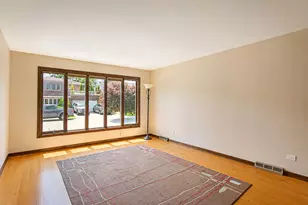 8414 W Brodman Ave, Chicago, IL 60656 - Photo 7