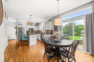 552 Yellowstone Ln, Yorkville, IL 60560 - Photo 9