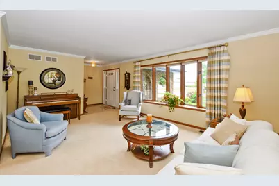 8955 Linden Drive, Tinley Park, IL 60487 - Photo 7
