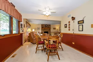 8955 Linden Dr, Tinley Park, IL 60487 - Photo 9