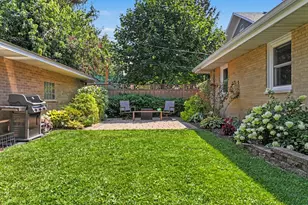 801 8th Ave, La Grange, IL 60525 - Photo 35