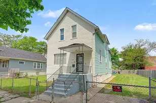 124 W 108th Pl, Chicago, IL 60628 - Photo 1