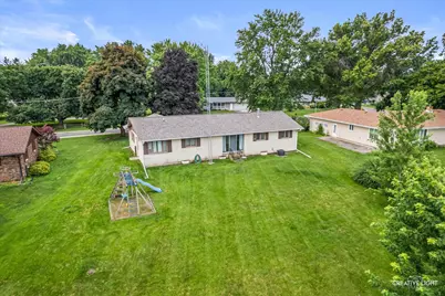 444 Wyoming Avenue, Paw Paw, IL 61353 - Photo 21