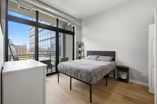 740 W Fulton St, Chicago, IL 60661 - Photo 13