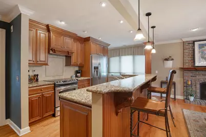 10764 W Pickford Avenue, Beach Park, IL 60099 - Photo 11