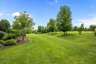 1690 Tall Grass Ln, Lake Forest, IL 60045 - Photo 43