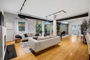 939 W Huron St, Chicago, IL 60642 - Photo 5