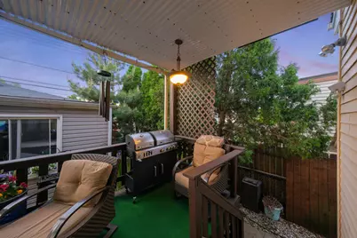 5438 W Melrose Street, Chicago, IL 60641 - Photo 17