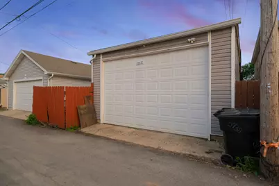 5438 W Melrose Street, Chicago, IL 60641 - Photo 39