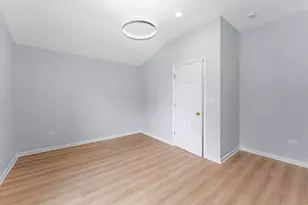 4821 W Hirsch St, Chicago, IL 60651 - Photo 11