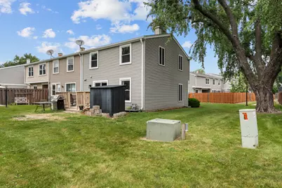 818 Lexington Circle, Hanover Park, IL 60133 - Photo 21