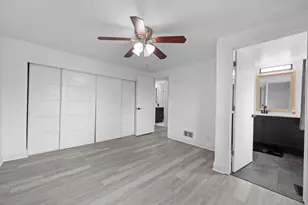 818 Lexington Cir, Hanover Park, IL 60133 - Photo 13