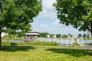 2017 Silverstone Dr, Carpentersville, IL 60110 - Photo 25