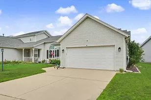 610 Erin Dr, Champaign, IL 61822 - Photo 3