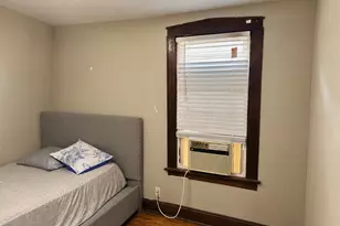 8325 S Saginaw Ave, Chicago, IL 60617 - Photo 7