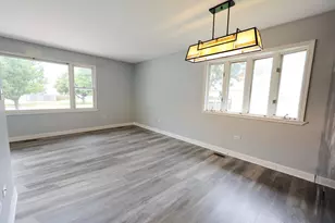 754 Longlane Rd, New Lenox, IL 60451 - Photo 9