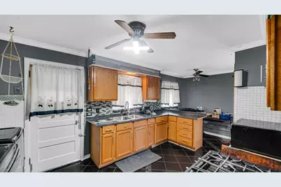 1228 E 151st Street, Dolton, IL 60419 - Photo 11