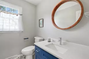 916 Stratford Ln, Downers Grove, IL 60516 - Photo 17