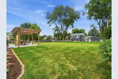916 Stratford Lane, Downers Grove, IL 60516 - Photo 35