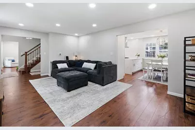 916 Stratford Lane, Downers Grove, IL 60516 - Photo 5