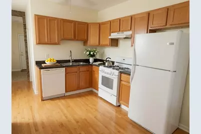 2329 W McLean Avenue, Chicago, IL 60647 - Photo 11