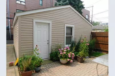 2329 W McLean Avenue, Chicago, IL 60647 - Photo 17