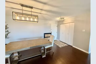 701 Forum Square #409, Glenview, IL 60025 - Photo 7